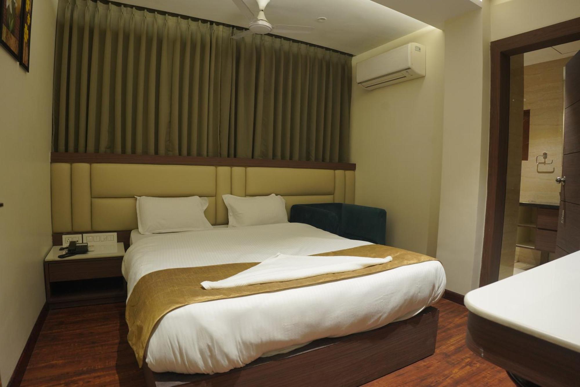 The Pride Hotel Jamshedpur Exterior foto